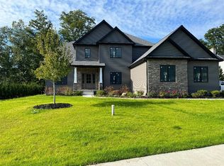 4826 S Wayside Dr, Erie, PA