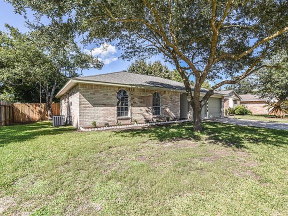 4th image of 2818 Heritage Colony Dr