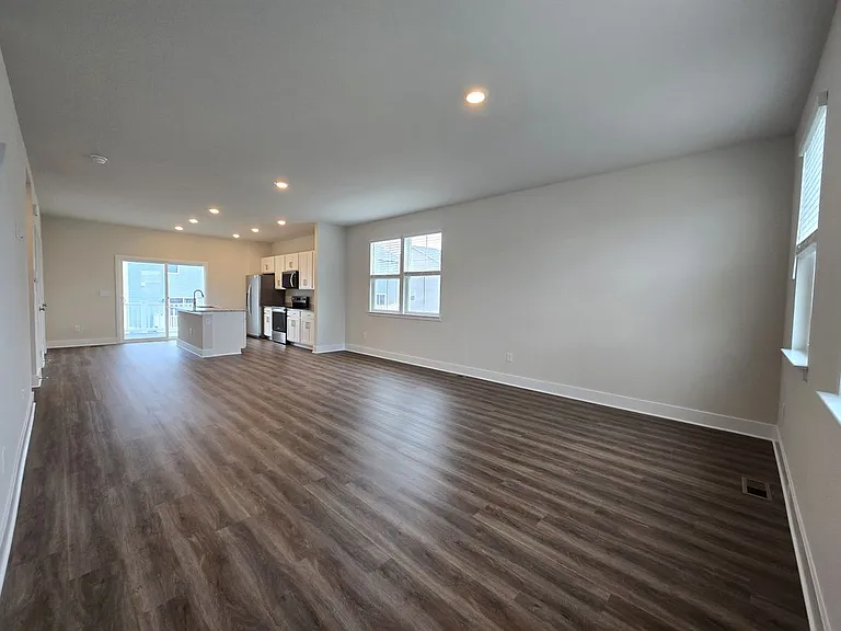 117 Lakota St — Photo 12