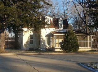 107 3rd Ave NE, Waucoma, IA 52171