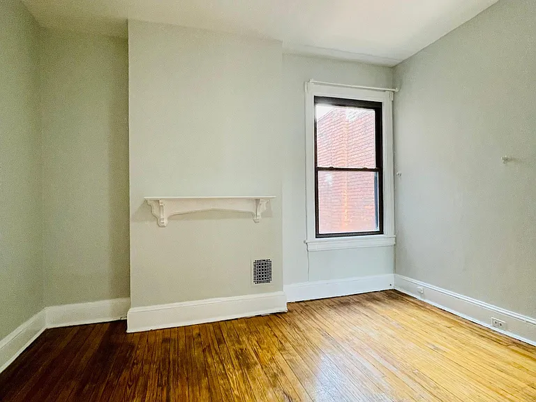 126 Thomas St NW #1 — Photo 10