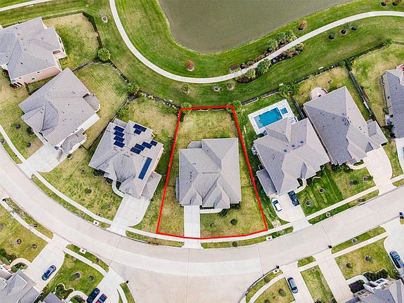 4th image of 5015 Isla Canela Ln