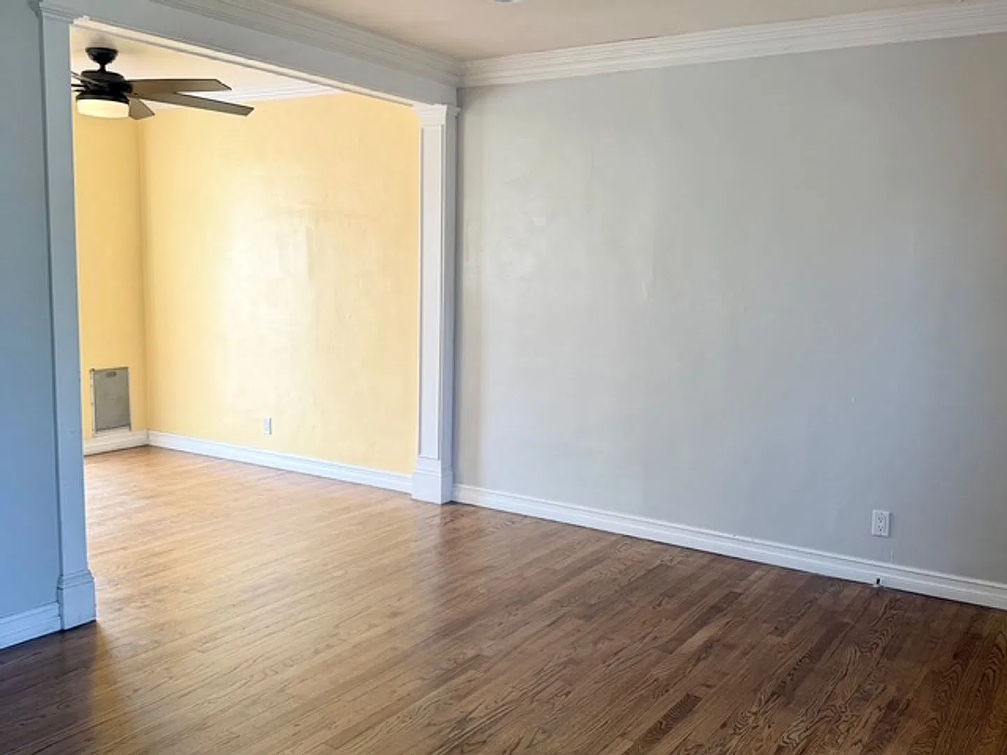 4bed/2bath Encino home in quiet friendly neighborhood--Large yard Pets welcome — Photo 4
