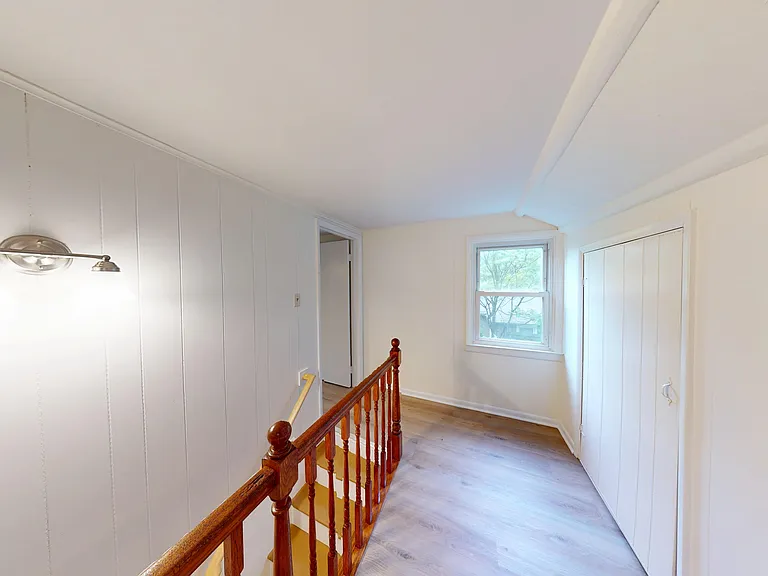 Upstairs corridor with extra storage space