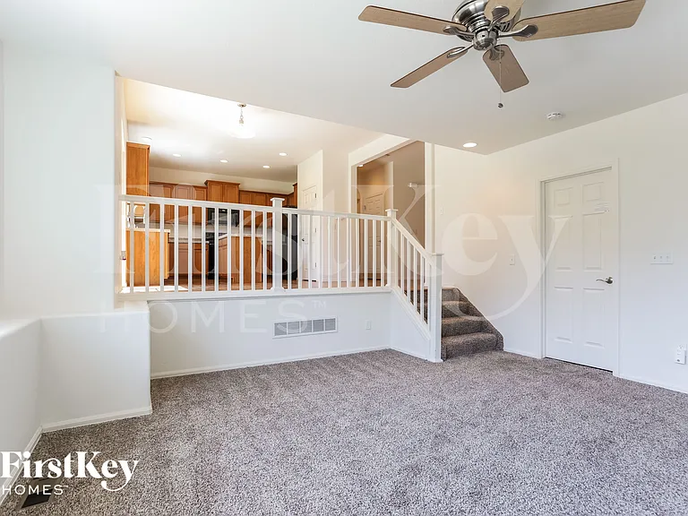 25028 E Canal Pl — Photo 4