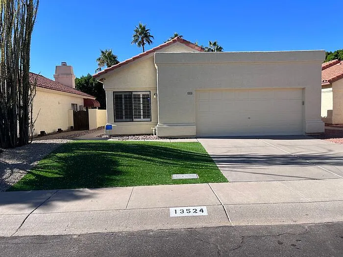 3 bed, 2.0 bath, 1614 sqft, $2,495 — Photo 1