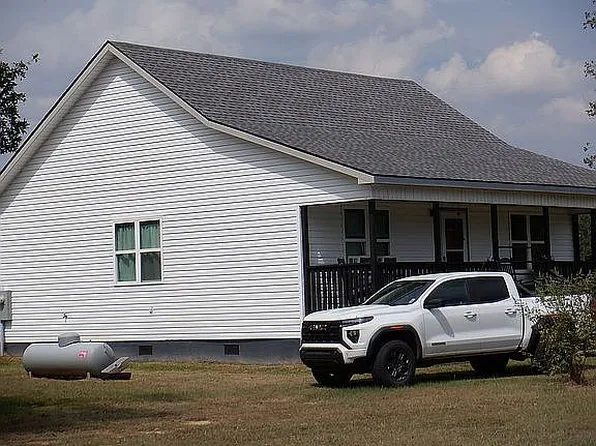 493 Black Loop, Pioneer, LA 71266