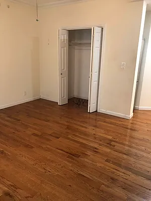 Rented by Compass | media 25