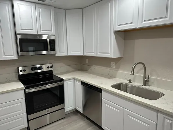 170 E Grant Line Rd, Tracy, CA 95376