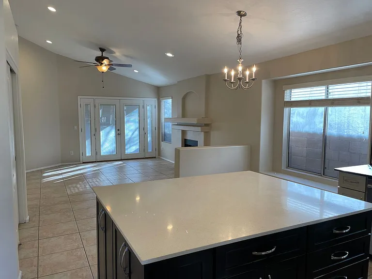 1051 W Todd Dr — Photo 10