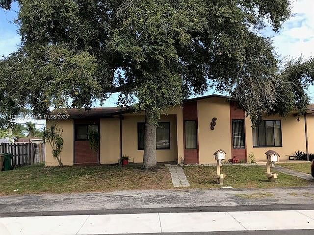 1st image of 6111 SW 39th Ct #6121