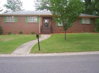 800 Greenbriar Rd, Fairfield, AL 35064