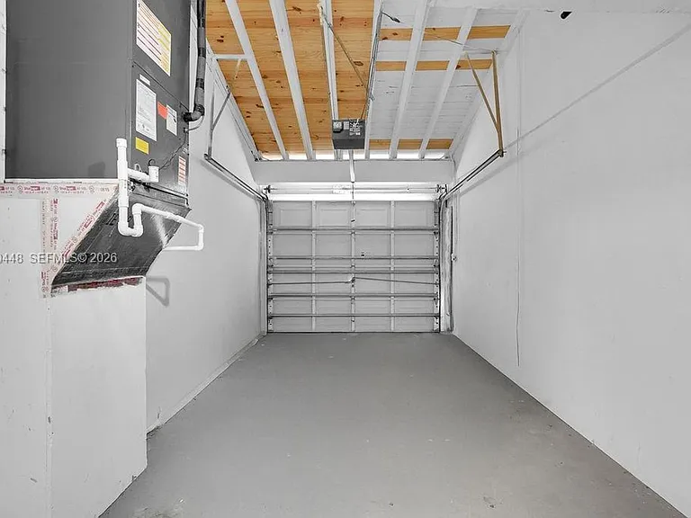 2417 Pierce St — Photo 18