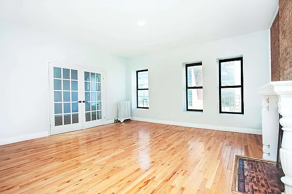 Rented by Arden Realty Corp. | media 19