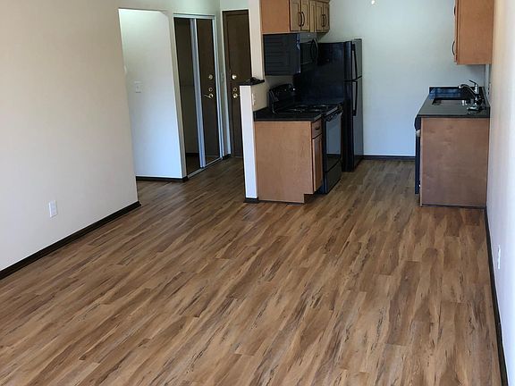 5th image of 1480 Randolph Ave #309