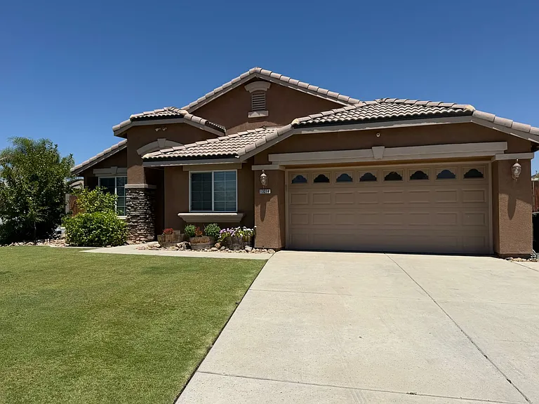 13214 Yampa River St — Photo 3