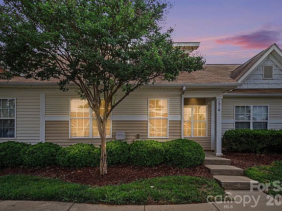2nd image of 1210 Sheldon Brook Ln