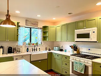 586 Sanderling Court