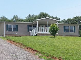 949 Cloyds Church Rd, Greenback, TN 37742