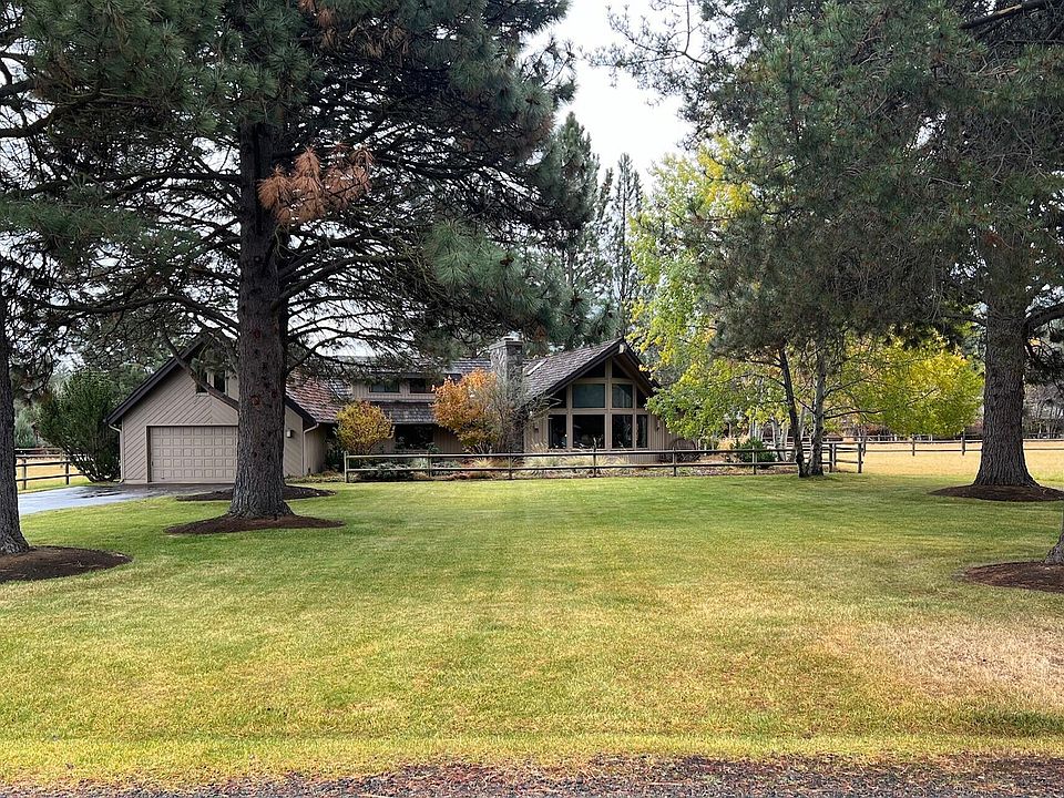 1st image of 26247 SW Metolius Meadows Dr