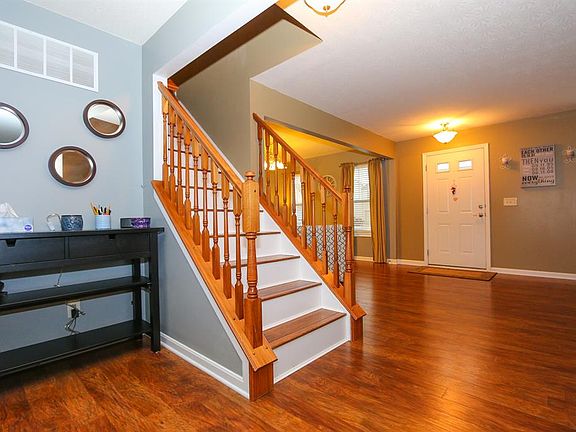 3rd image of 1786 Greentree Meadows Dr