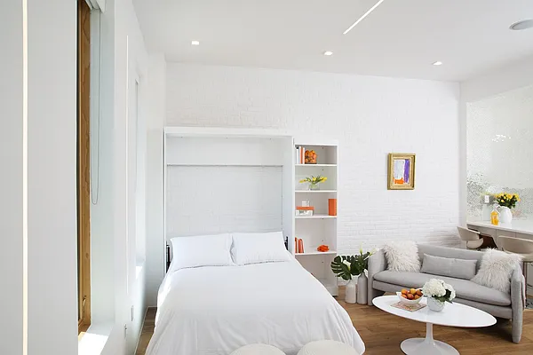 Rented by Solace SMC Inc | media 11