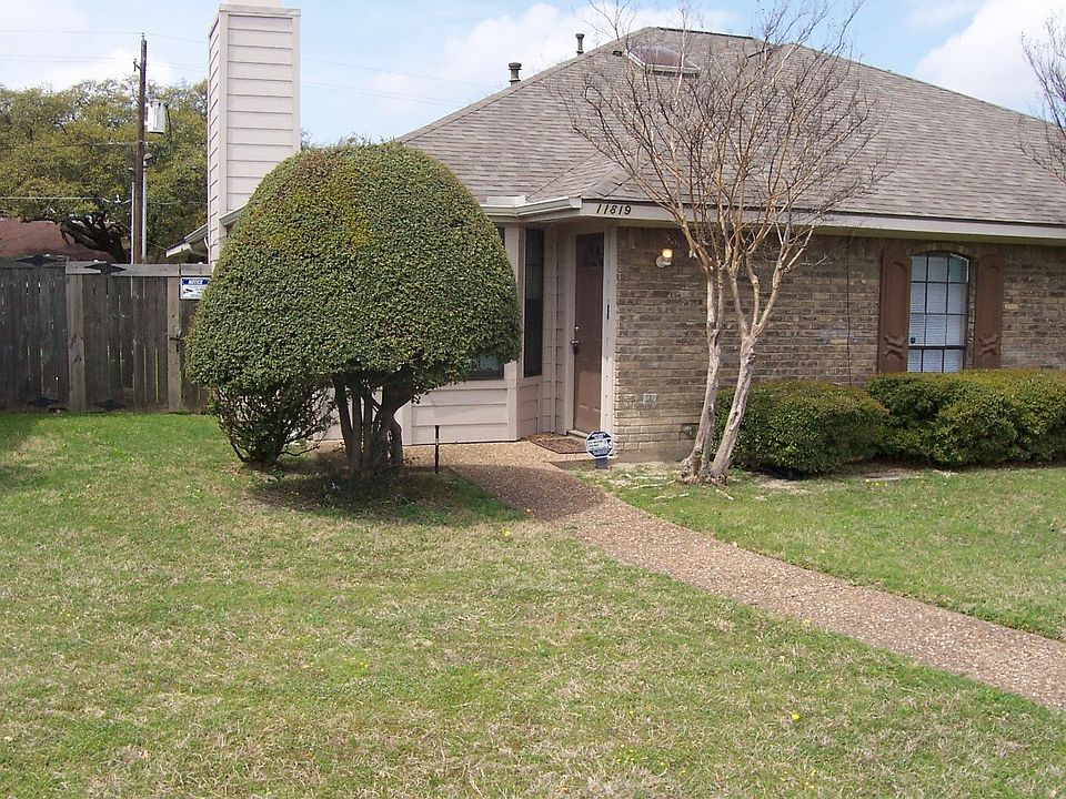 1st image of 11819 Garden Terrace Dr