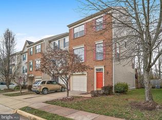 21953 Thompson Sq, Sterling, VA 20166