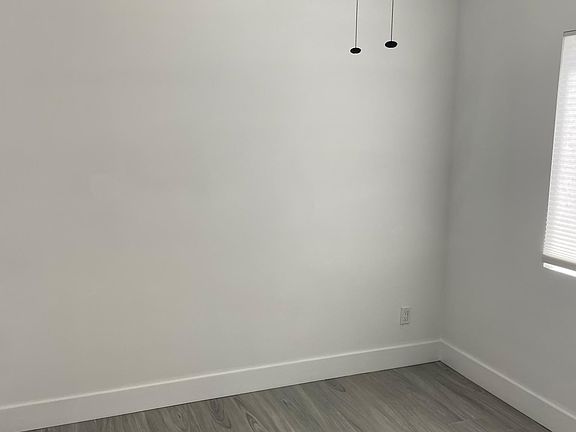 4th image of 333 N Beech St #6