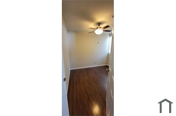 Building Photo - 3309 Harrison St #4
