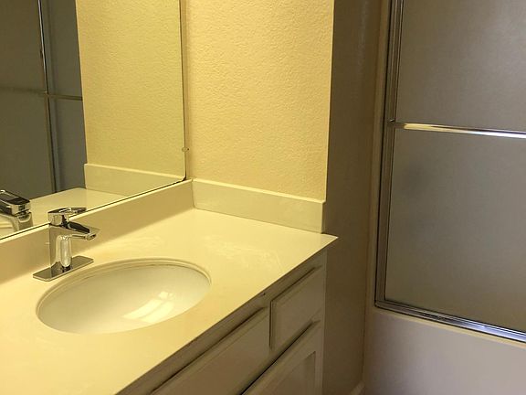 4th image of 1210 Linder Hill Ct