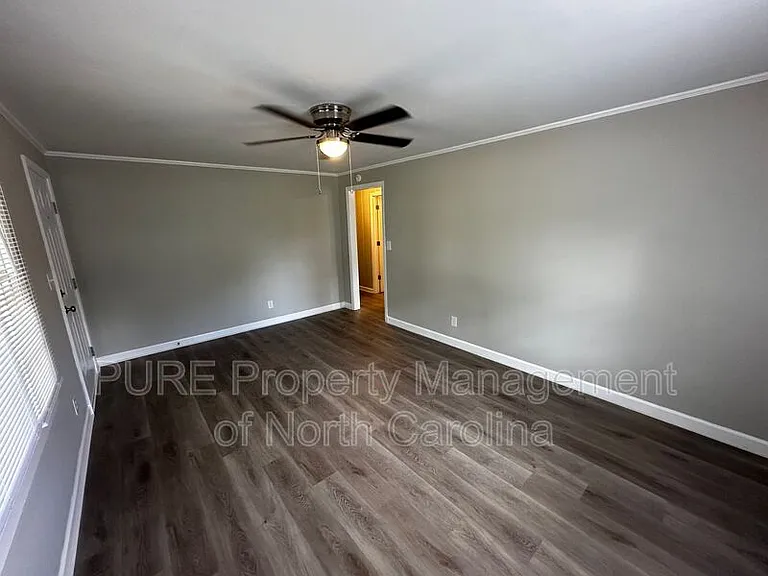 110 Mendota Ave — Photo 5