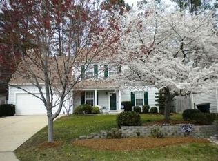 836 Chapin Wood Dr, Newport News, VA 23608