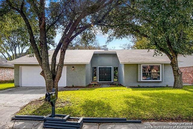 1st image of 2722 Knoll Tree St