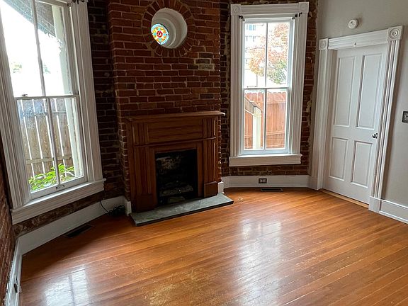 4th image of 220 W Main St #C