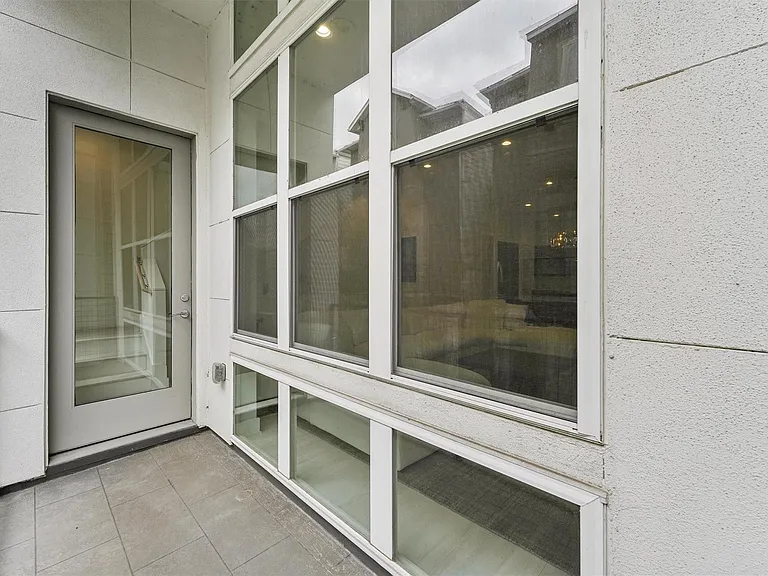 5854 E Post Oak Ln — Photo 14