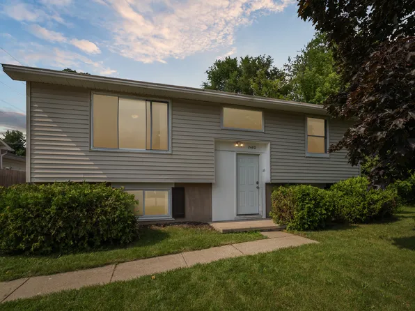 2480 Collegewood St, Ypsilanti, MI 48197