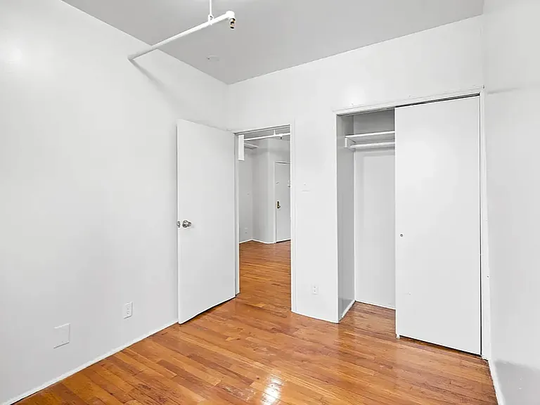 375 Pleasant Ave #2C — Photo 6