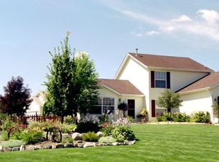 7691 Sherwood Rd, Woodbury, MN 55125