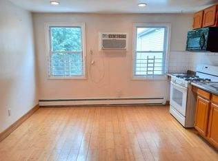 316 6th St #2, Union City, NJ 07087