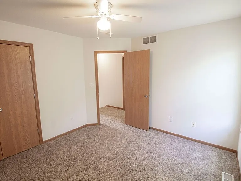 1529 Bodie Dr — Photo 1