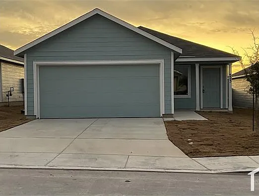 523 Layne Overlook — Photo 2