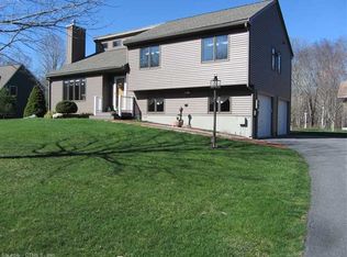 95 Indian Field Rd, Hebron, CT 06248