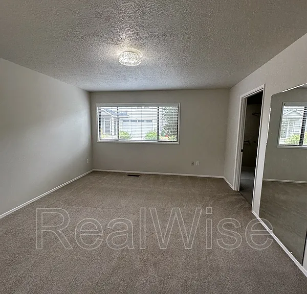 7730 SW Eaker Pl — Photo 29