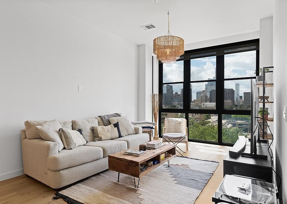 1st image of 800 Embassy Dr Unit 322