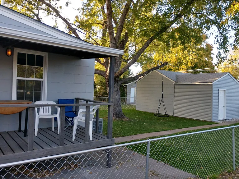 2219 W 4th St — Photo 5