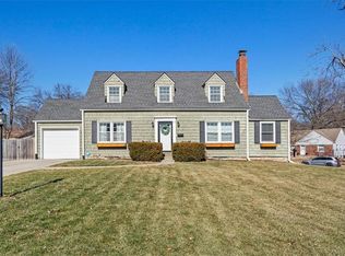 4714 W 57th St, Roeland Park, KS 66205