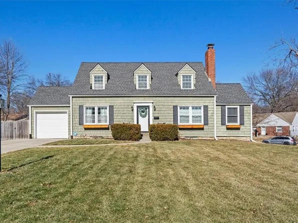 4714 W 57th St, Roeland Park, KS 66205