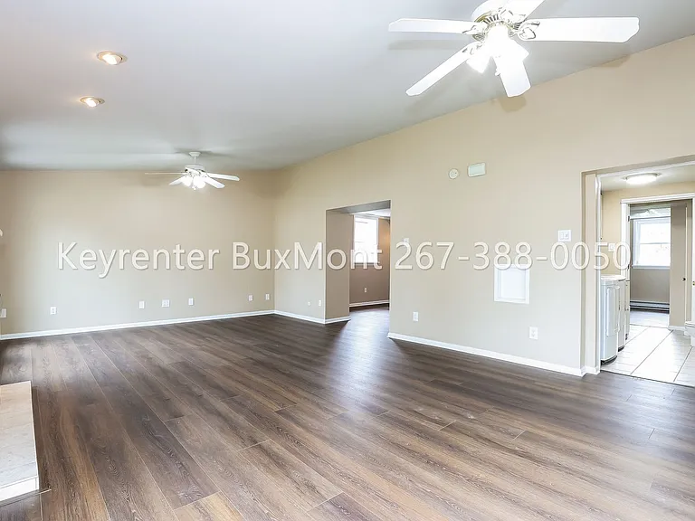 1041 Fitch Rd — Photo 4