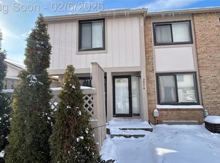 36014 Chapel Ct #27, Clinton Township, MI 48035